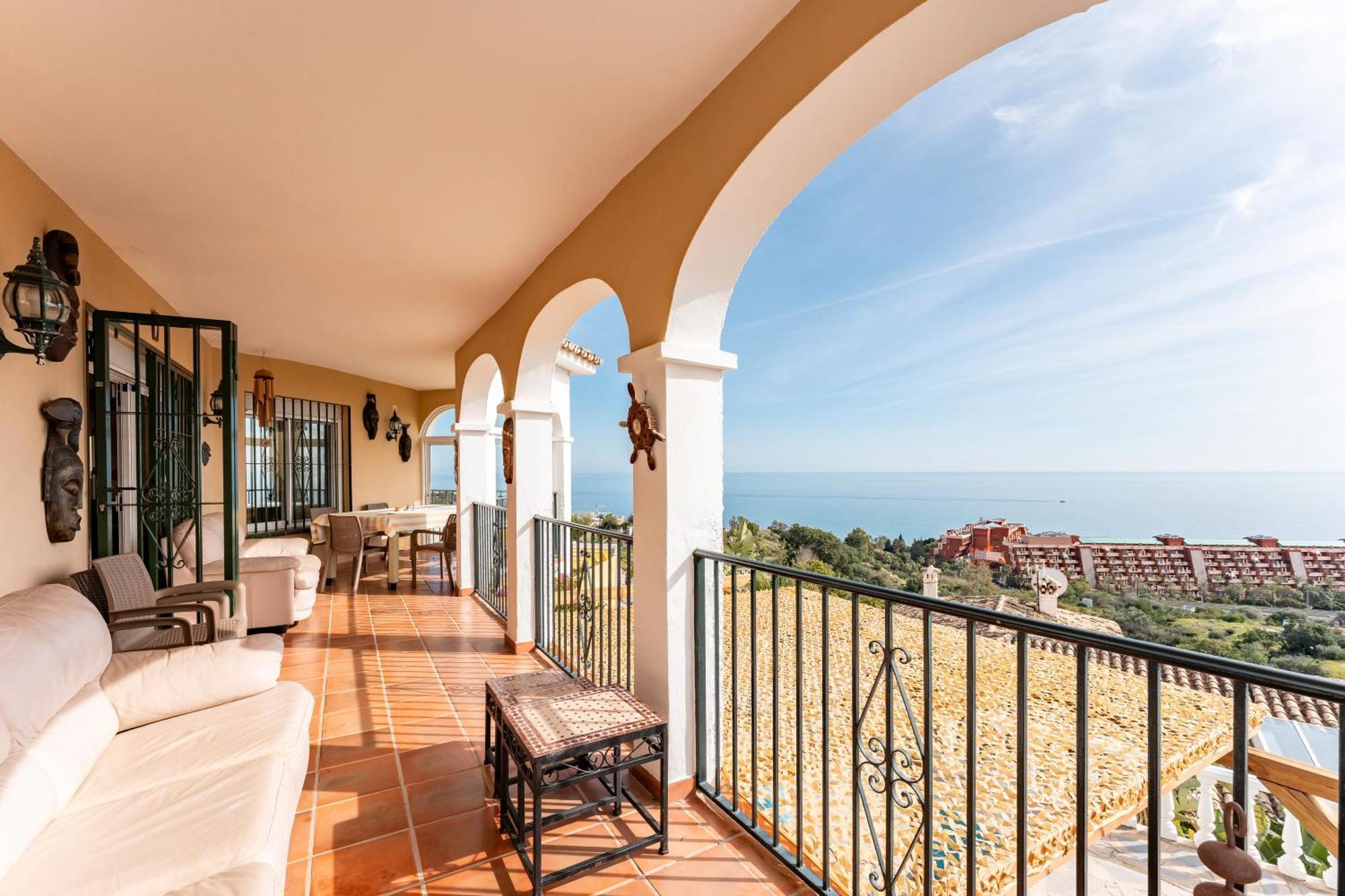 Villa Magica Andalucian Charm Benalmádena Eksteriør billede